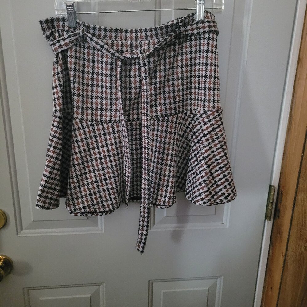 SO Vintage Style Short Flirty Skirt Black & Brown Plaid Junior XXL
